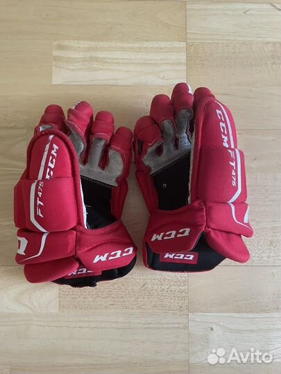 Краги хоккейные