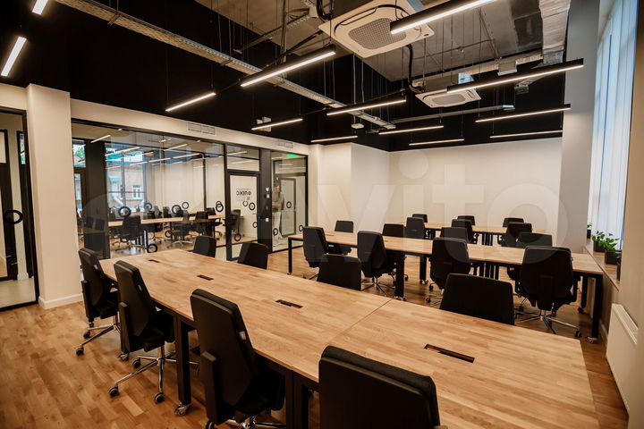 Офис с общими зонами и кухнями + переговорные