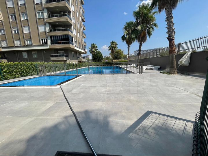 4-к. квартира, 155 м², 1/6 эт.