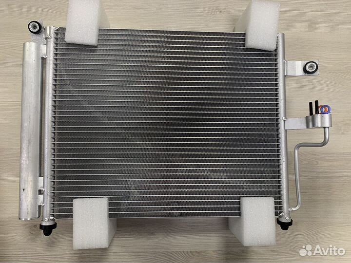 Радиатор кондиционера механика на Hyundai Accent