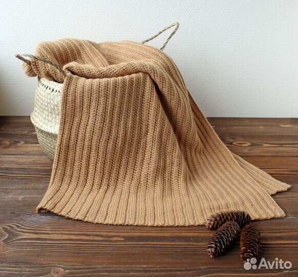 Плед детский вязаный на выписку