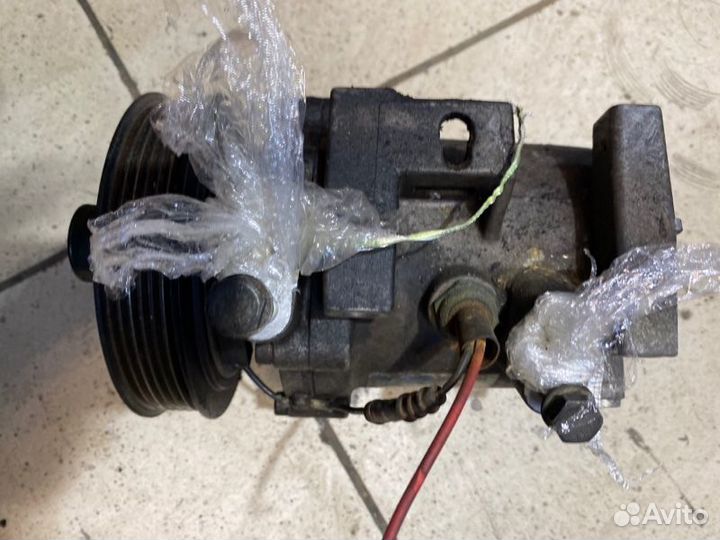 Компрессор кондиционера Saab 900 кабриолет B234I