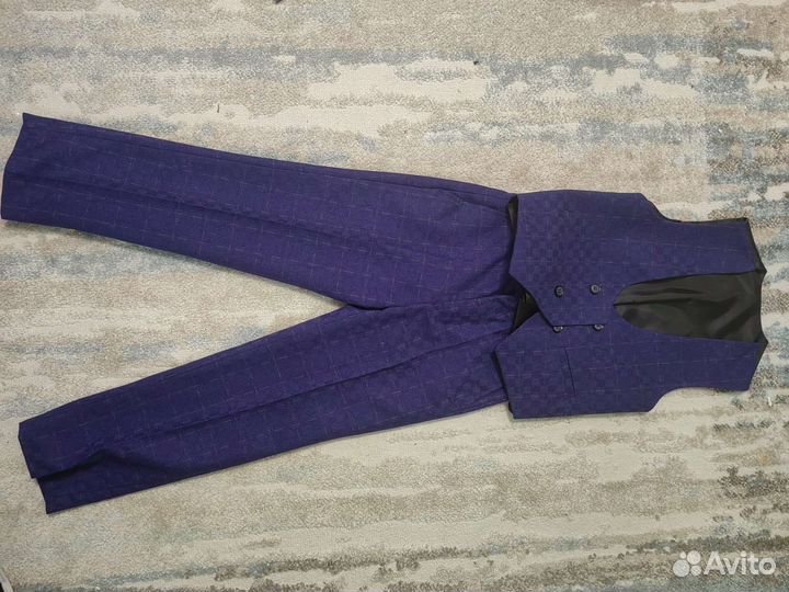 Костюм в школу