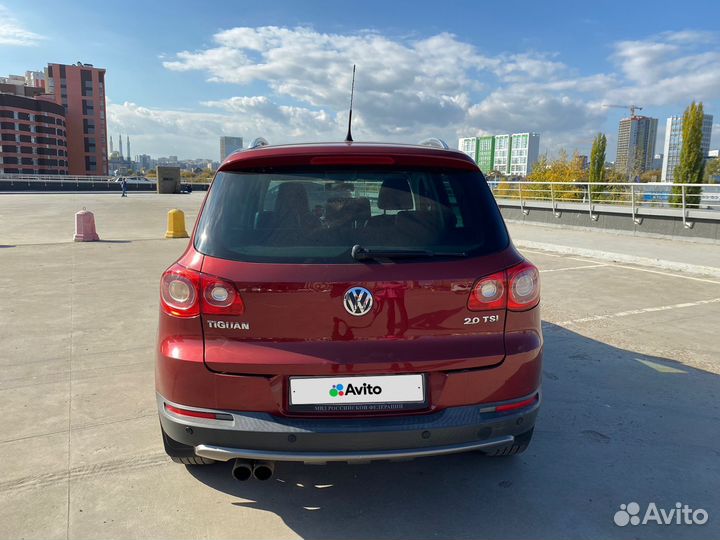 Volkswagen Tiguan 2.0 AT, 2009, 185 500 км
