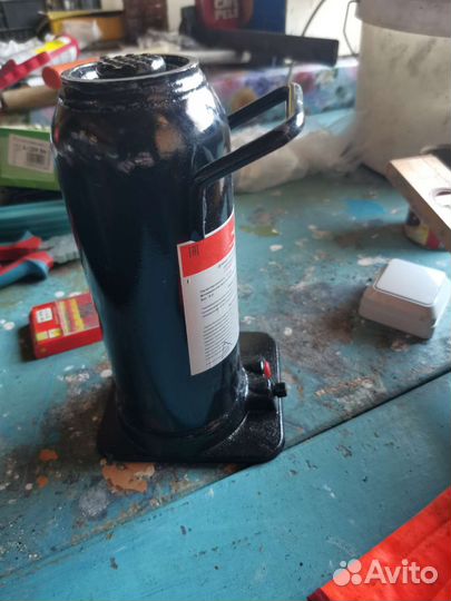 Продам новый домкрат