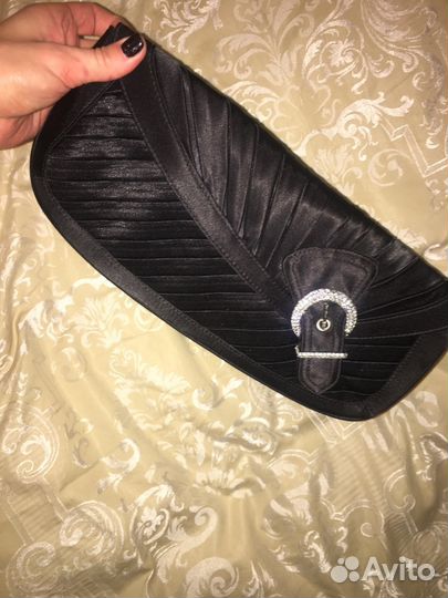 Новый клатч Karen Millen