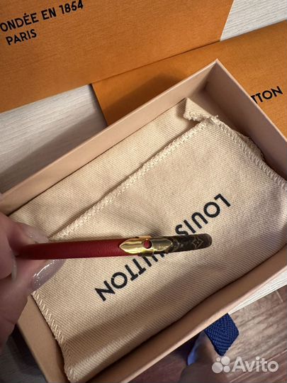 Louis vuitton браслет оригинал