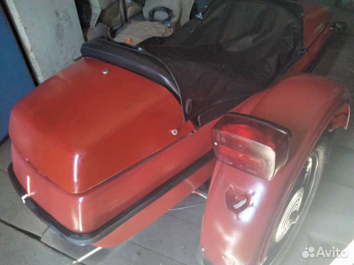 Боковой прицеп к мотоциклу марки 