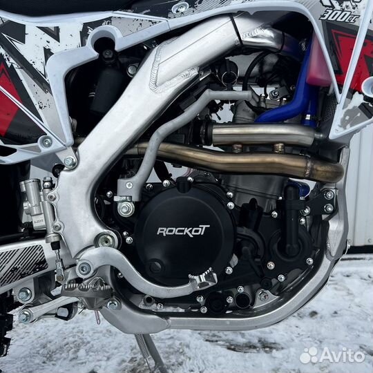Rockot R8 Avangard 300