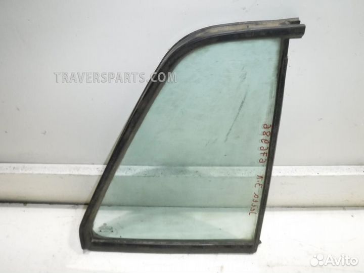 Форточка задней левой двери