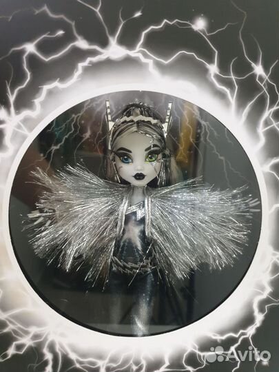 Monster High Frankie Stein Voltageous Френки Штейн