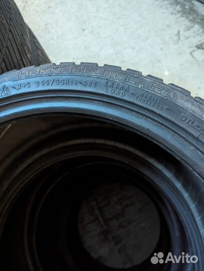 Nokian Tyres Hakkapeliitta R3 255/35 R19 96