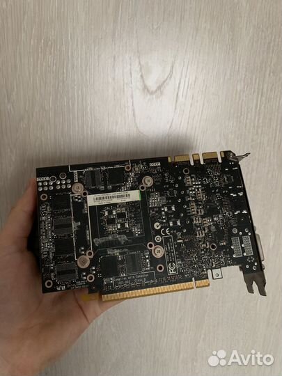 Игровая видеокарта GTX 760 2Gb