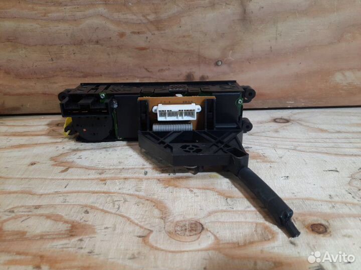 Блок управления климат контролем Nissan Primera