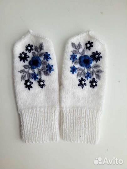 Варежки женские новые