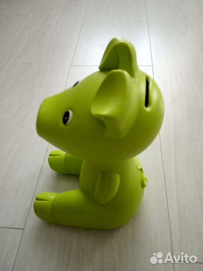 Копилка фарфоровая и зеленая Икеа