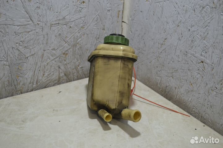 Бачок гур Volkswagen Touareg