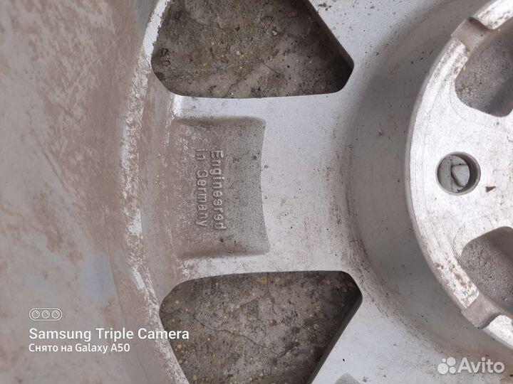 Литые диски r16