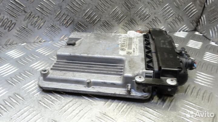 Блок управления двигателем Skoda Yeti