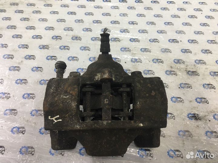 Суппорт задний левый Mercedes E-Class W210 210