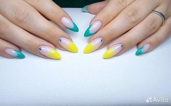 Маникюр наращивание ногтей