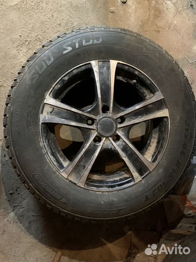 Kormoran SUV Stud 215/65 R16 102T