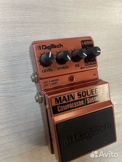 Педаль эффектов для гитары DigiTech Man Squeeze