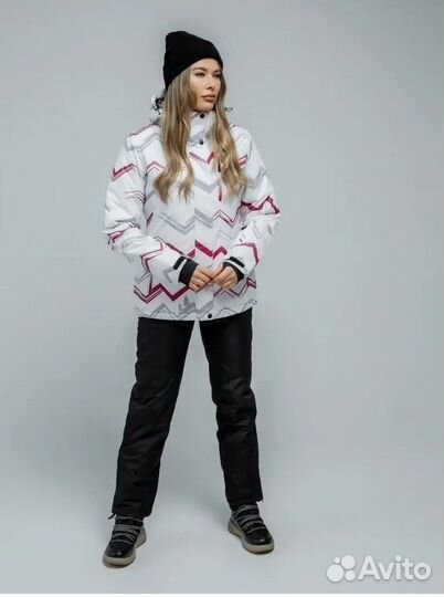 Горнолыжный костюм женский 44 размер