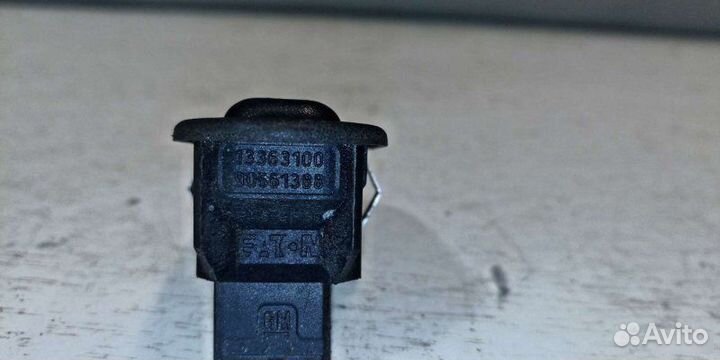 Кнопка стеклоподъемника передняя Opel Астра G 1999