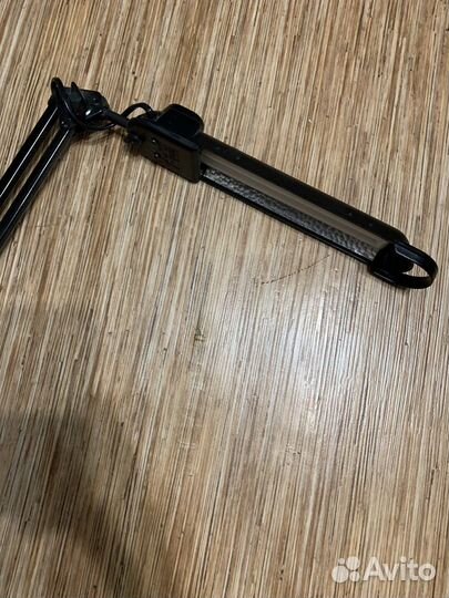 Лампа настольная