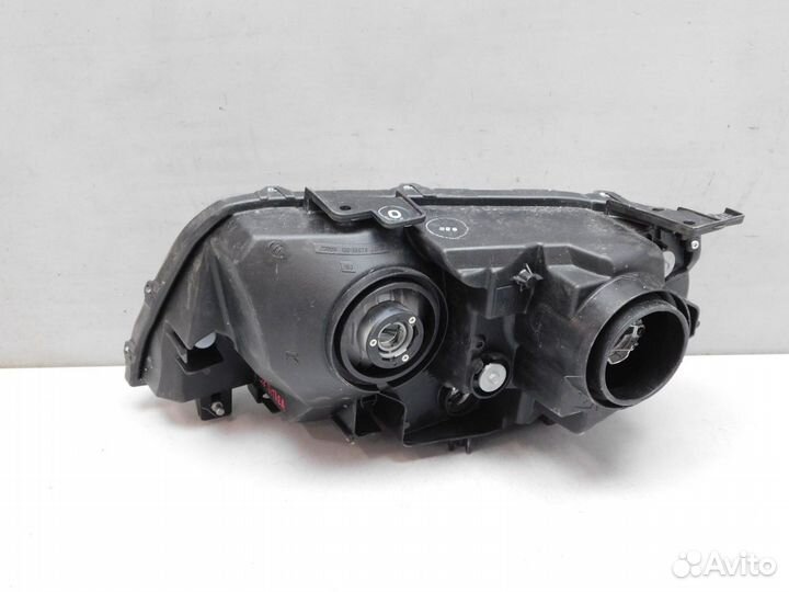 Фара правая Suzuki Grand Vitara