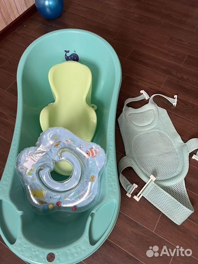 Ванночка для купания с горкой