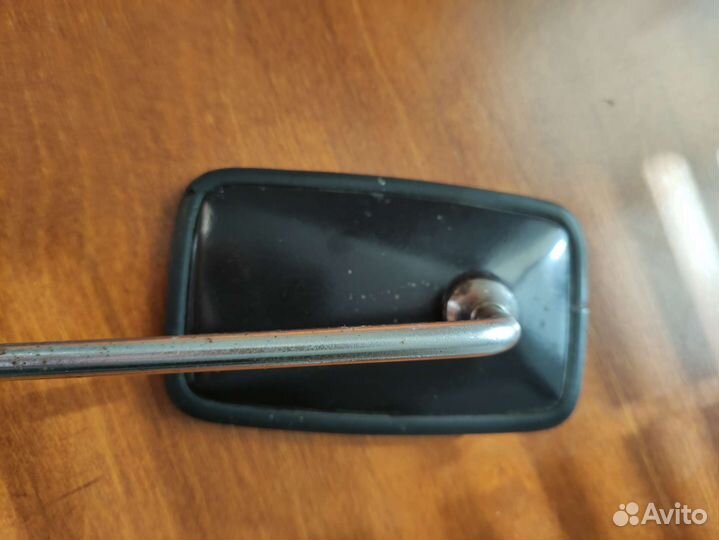 Зеркало на мотоцикл, мопед