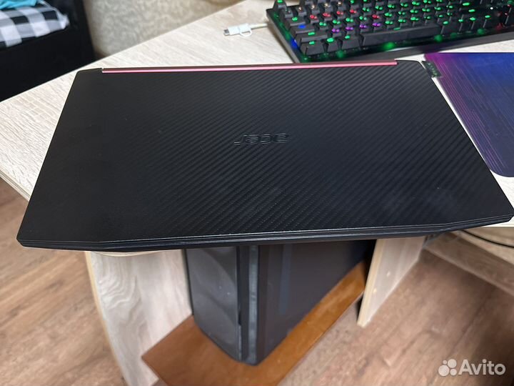 Acer nitro 5 ryzen 5 rx 5060