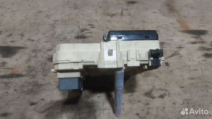 Блок предохранителей салонный Sonata EF 4 G4GC