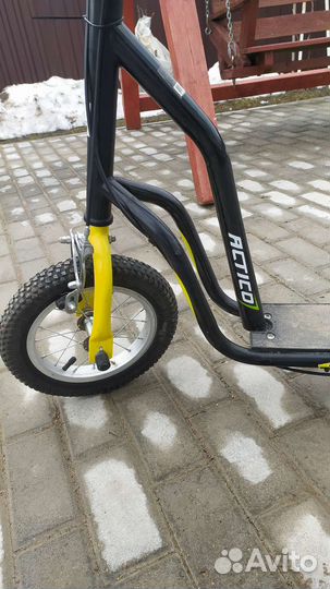 Самокат взрослый с большими колесами