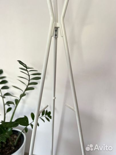 Вешалка напольная