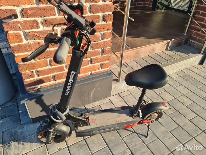 Электросамокат Kugoo m4 pro отличное состояние