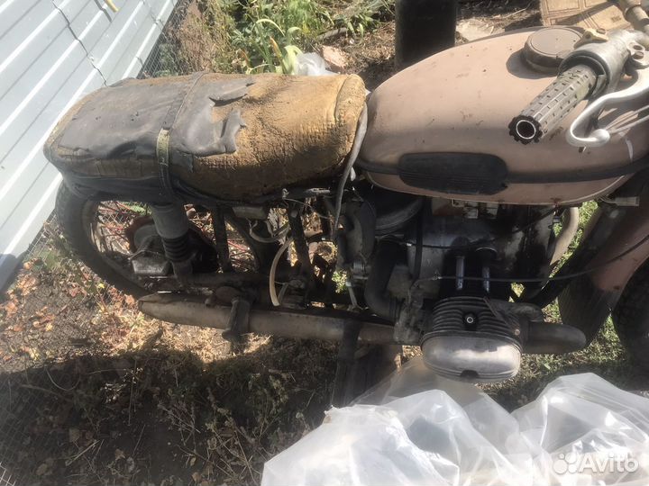 Продам мотоцикл урал