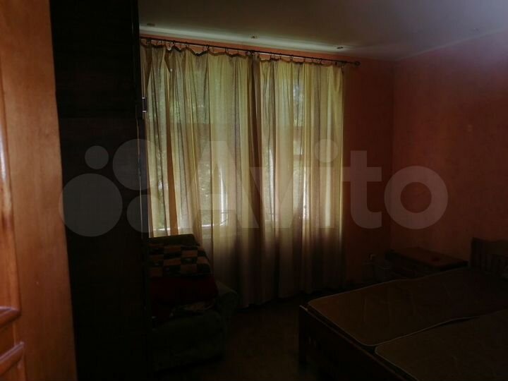 3-к. квартира, 65 м², 1/1 эт.