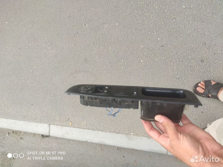 Стеклоподъемник