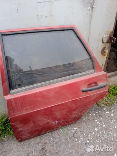 Дверь задняя левое от ваз 2109