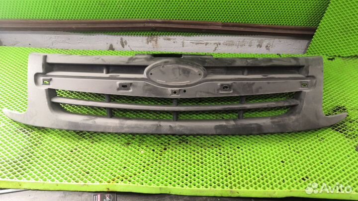 Решетка радиатора Гранта