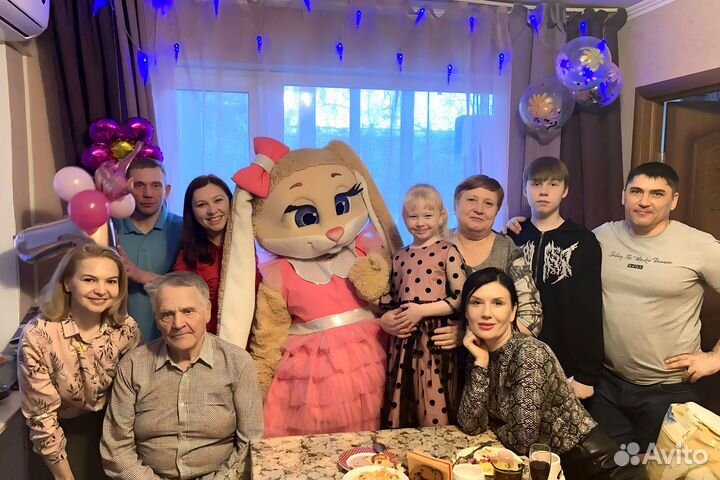 Ростовая кукла зайка Пуговка. Аниматоры