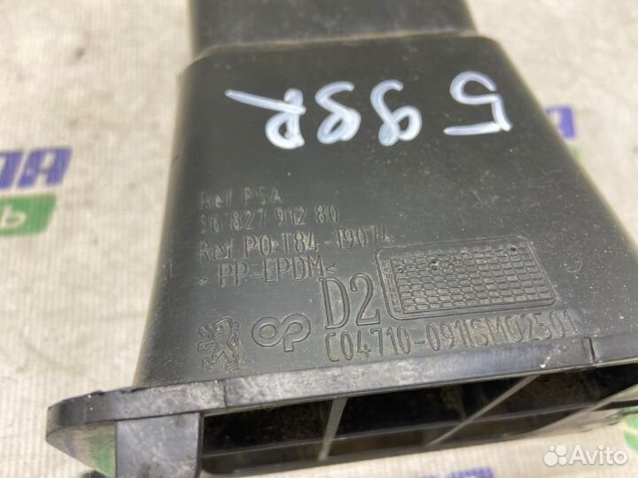 Усилитель бампера передний правый Peugeot 3008 T84