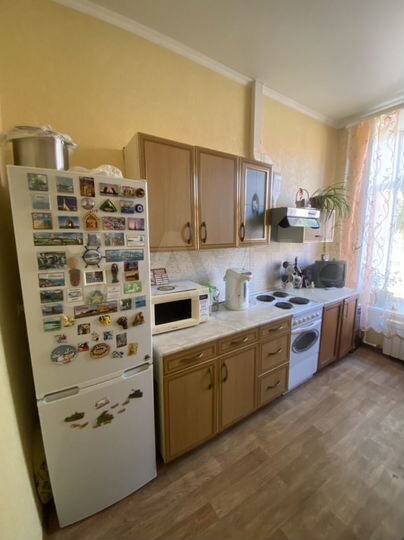 2-к. квартира, 53 м², 4/4 эт.