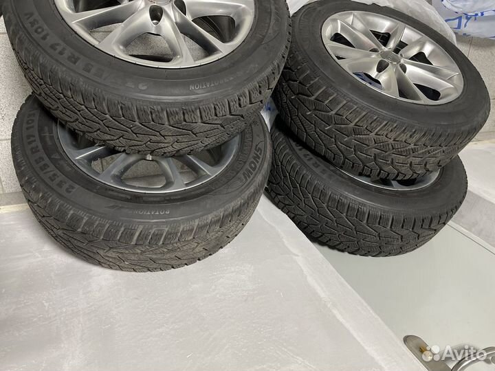 Резина зимняя + диски R17