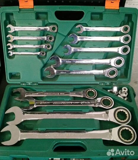 Набор ключей гаечных трещоточных jonnesway