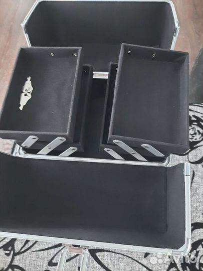 Кейс для косметики и бижутерии