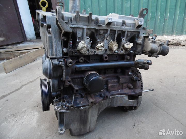 Двигатель K7J 710 1.4 Рено Логан Сандеро Клио